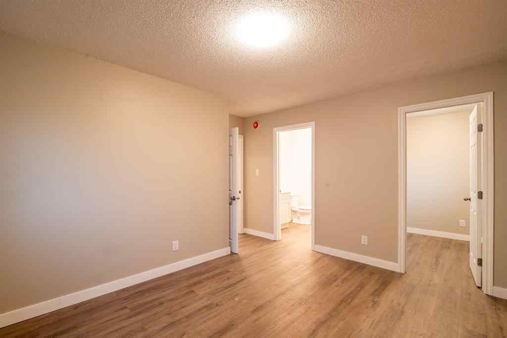 MLS® A2256881 - 5402 59 Street  in Lucas Heights Ponoka, Residential