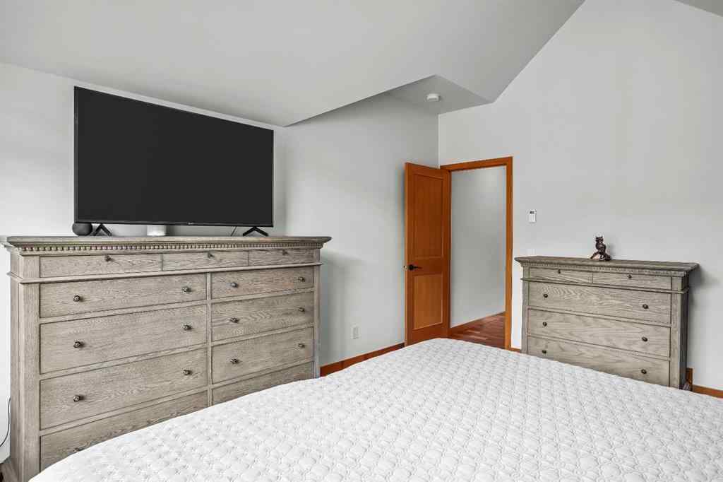 MLS® A2256883 - 7 Creekside Mews  in Spring Creek Canmore, Residential