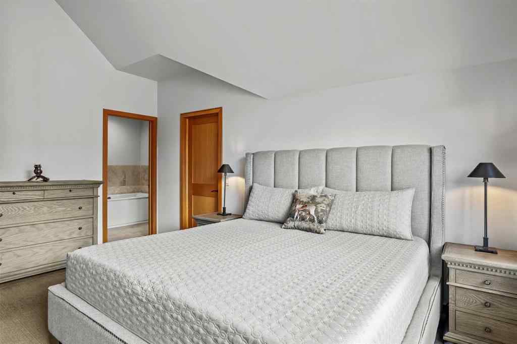 MLS® A2256883 - 7 Creekside Mews  in Spring Creek Canmore, Residential