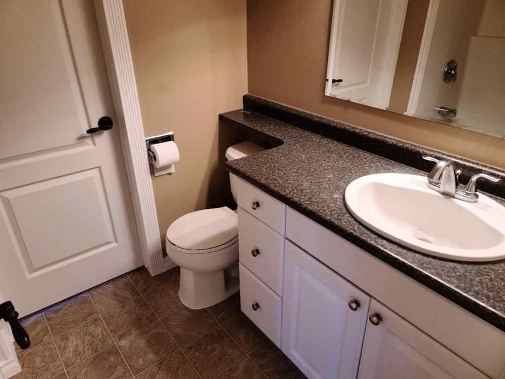 MLS® A2256884 - 7413 96 Street  in North End Peace River, Residential