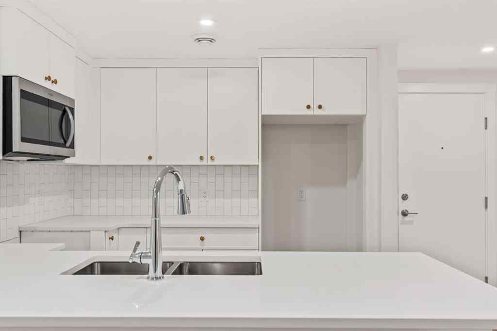 MLS® A2256886 - 280 Creekstone Circle SW in Pine Creek Calgary, Residential
