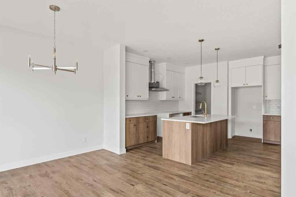 MLS® A2256886 - 280 Creekstone Circle SW in Pine Creek Calgary, Residential