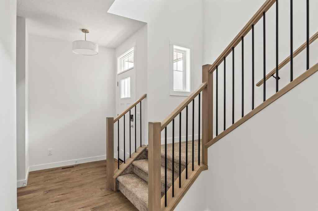 MLS® A2256886 - 280 Creekstone Circle SW in Pine Creek Calgary, Residential