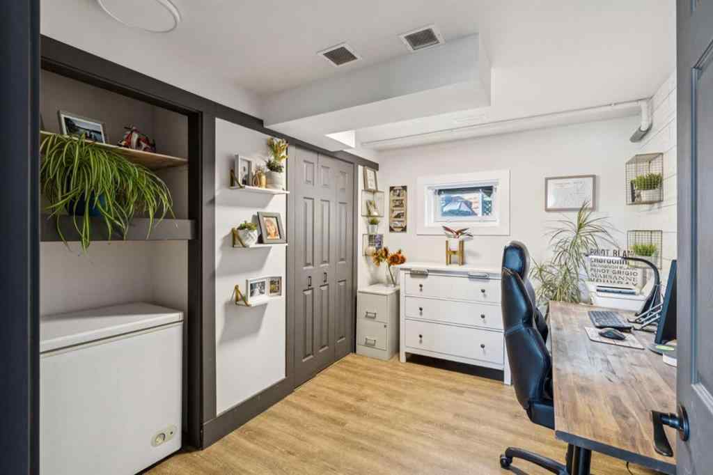 MLS® A2256889 - 363 Cedarille Crescent SW in Cedarbrae Calgary, Residential