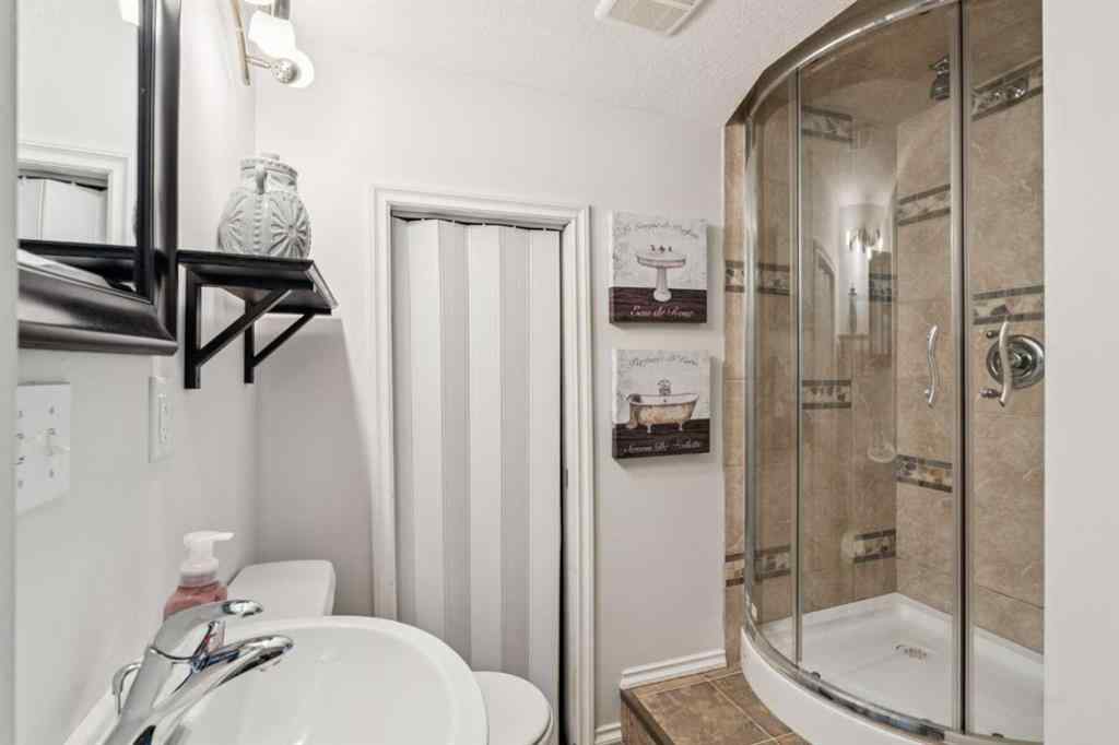 MLS® A2256889 - 363 Cedarille Crescent SW in Cedarbrae Calgary, Residential
