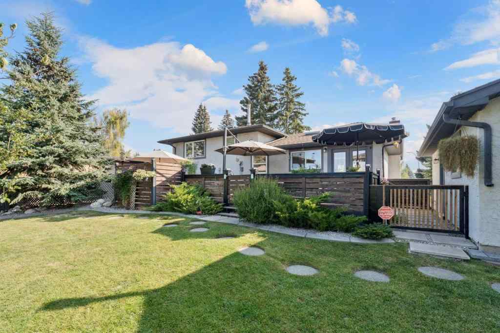 MLS® A2256889 - 363 Cedarille Crescent SW in Cedarbrae Calgary, Residential