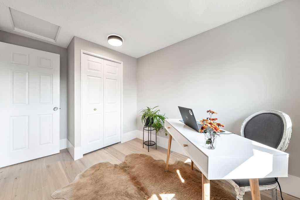 MLS® #A2256890 - 41 Midridge Gardens SE in Midnapore Calgary, Residential Open Houses