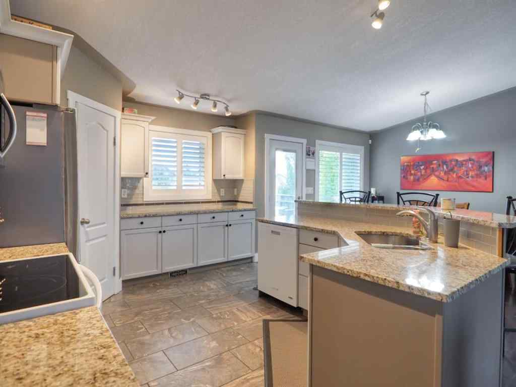 MLS® A2256891 - 23 Dobson Close  in Devonshire Red Deer, Residential