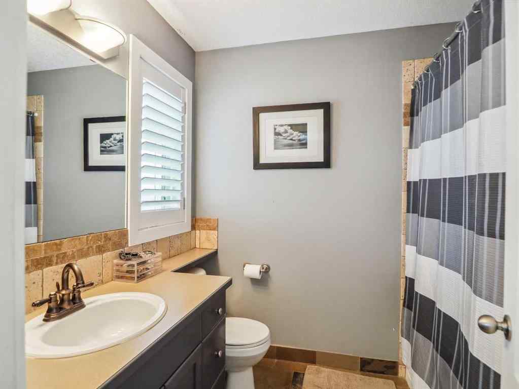 MLS® A2256891 - 23 Dobson Close  in Devonshire Red Deer, Residential