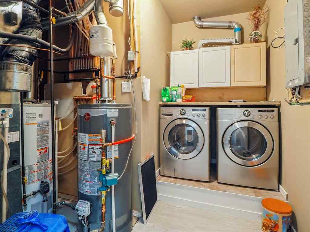 MLS® A2256891 - 23 Dobson Close  in Devonshire Red Deer, Residential
