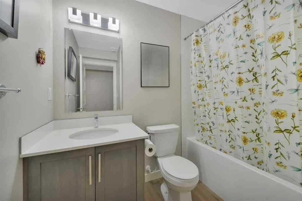 MLS® A2256892 - 45 Golden Crescent  in Garden Heights Red Deer, Residential