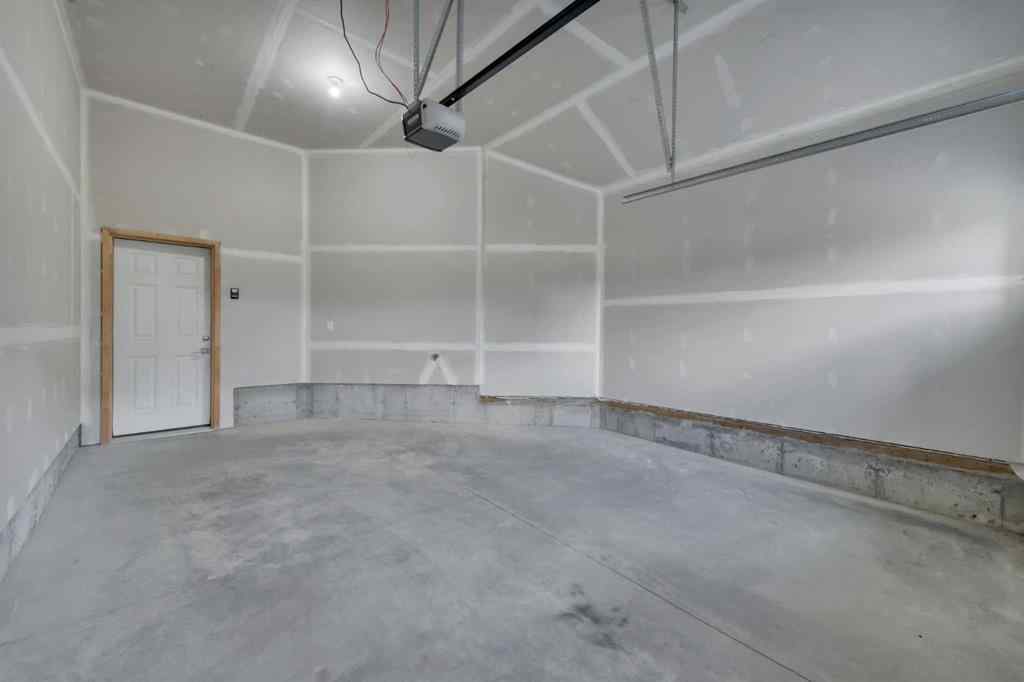 MLS® A2256892 - 45 Golden Crescent  in Garden Heights Red Deer, Residential