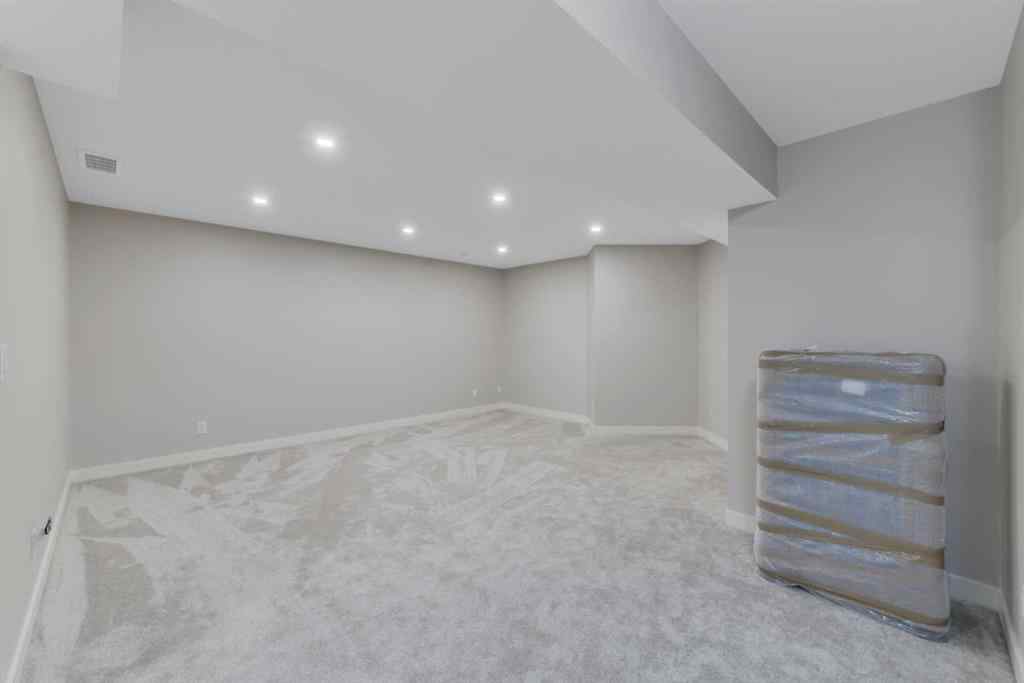 MLS® A2256892 - 45 Golden Crescent  in Garden Heights Red Deer, Residential