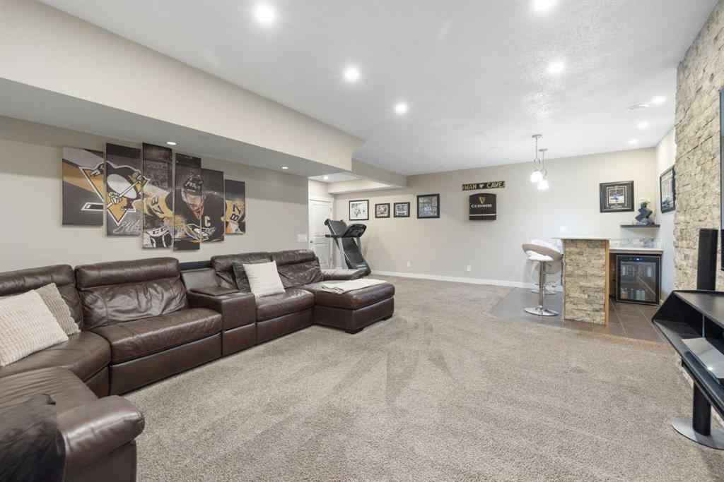 MLS® A2256901 - 15 Nolanshire Crescent NW in Nolan Hill Calgary, Residential