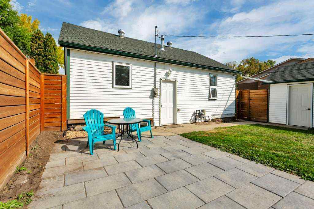 MLS® A2256902 - 5009 54 Avenue  in Central Ponoka Ponoka, Residential