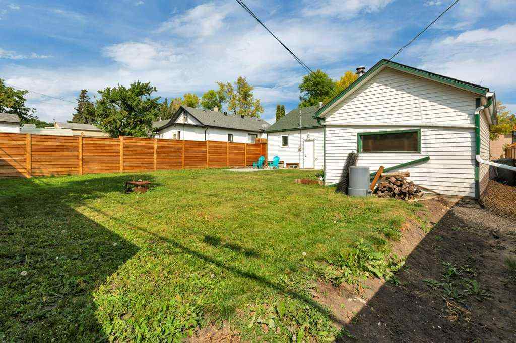 MLS® A2256902 - 5009 54 Avenue  in Central Ponoka Ponoka, Residential