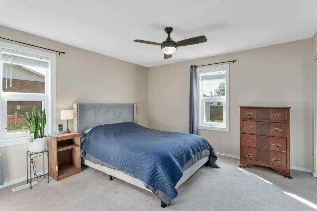 MLS® A2256902 - 5009 54 Avenue  in Central Ponoka Ponoka, Residential
