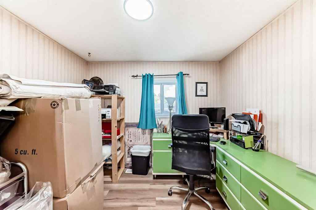 MLS® A2256903 - 17 Burroughs Place NE in Monterey Park Calgary, Mobile
