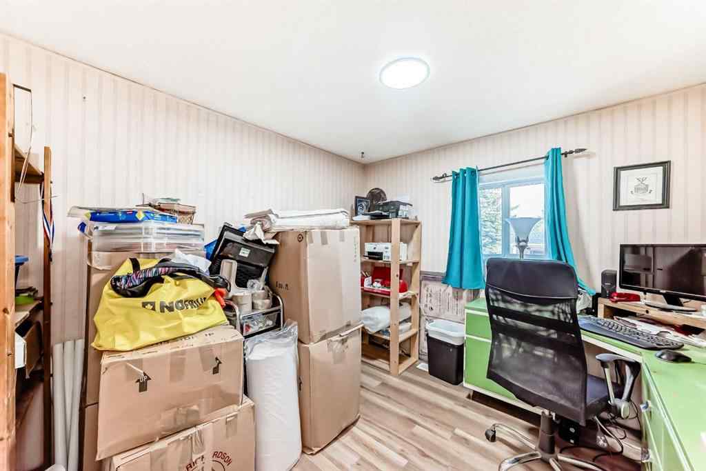 MLS® A2256903 - 17 Burroughs Place NE in Monterey Park Calgary, Mobile