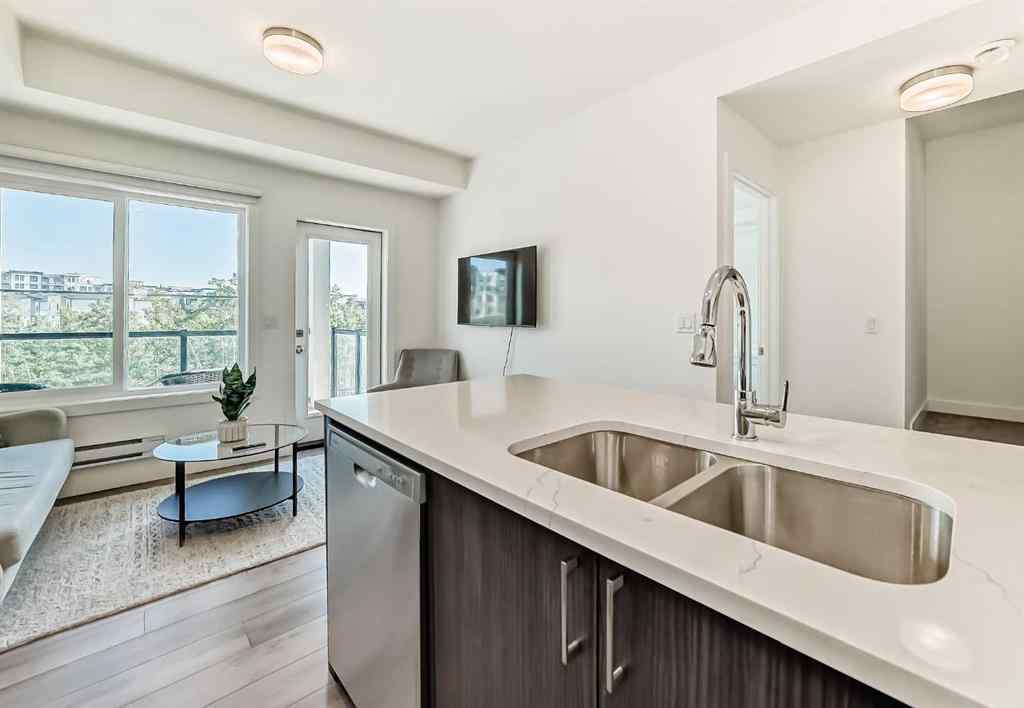 MLS® A2256905 - 35 Spring Creek Common SW in Springbank Hill Calgary, Residential