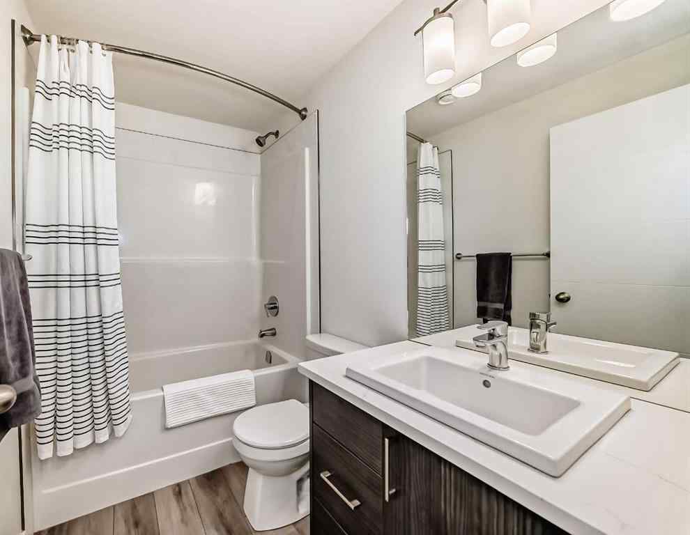 MLS® A2256905 - 35 Spring Creek Common SW in Springbank Hill Calgary, Residential