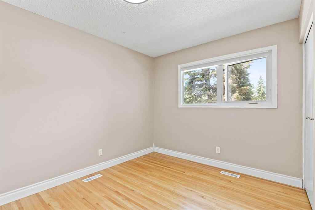 MLS® A2256907 - 11023 Willowfern Drive SE in Willow Park Calgary, Residential