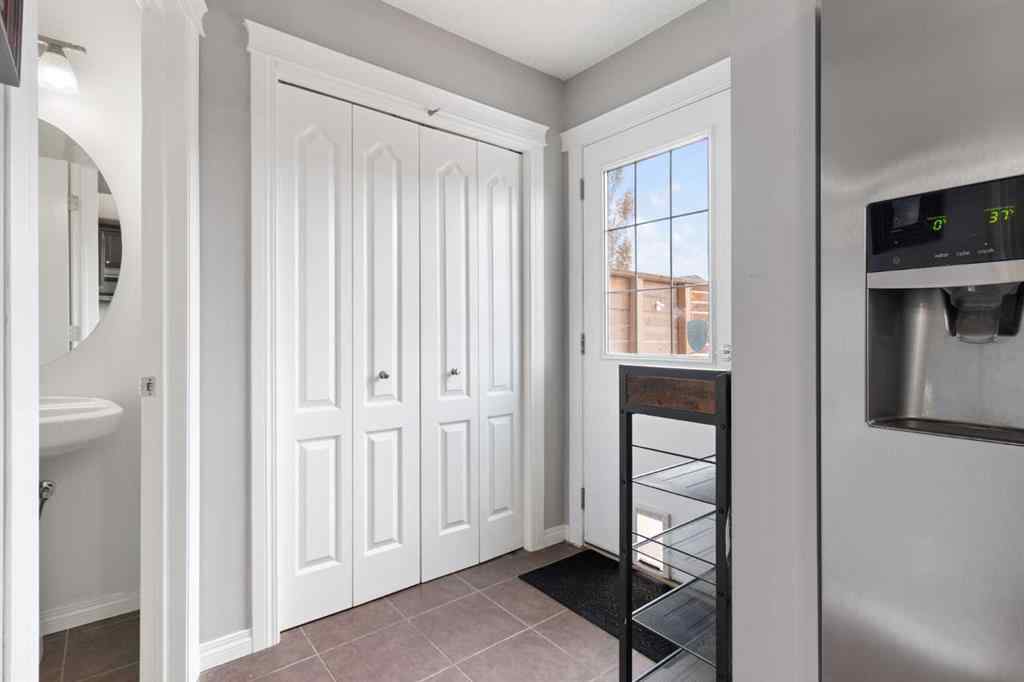 MLS® A2256908 - 37 Legacy Gate SE in Legacy Calgary, Residential