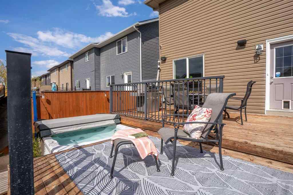 MLS® A2256908 - 37 Legacy Gate SE in Legacy Calgary, Residential