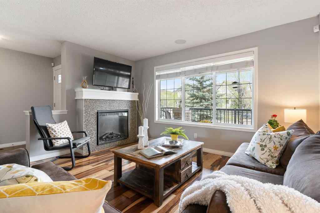 MLS® A2256908 - 37 Legacy Gate SE in Legacy Calgary, Residential