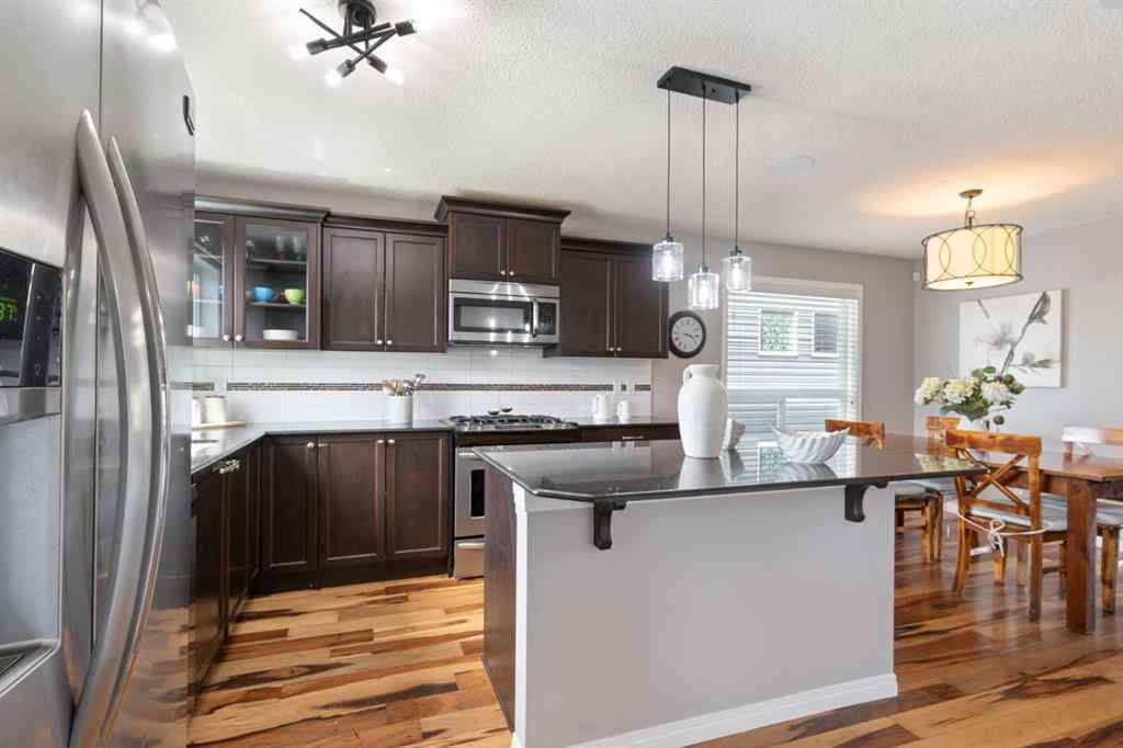 MLS® A2256908 - 37 Legacy Gate SE in Legacy Calgary, Residential