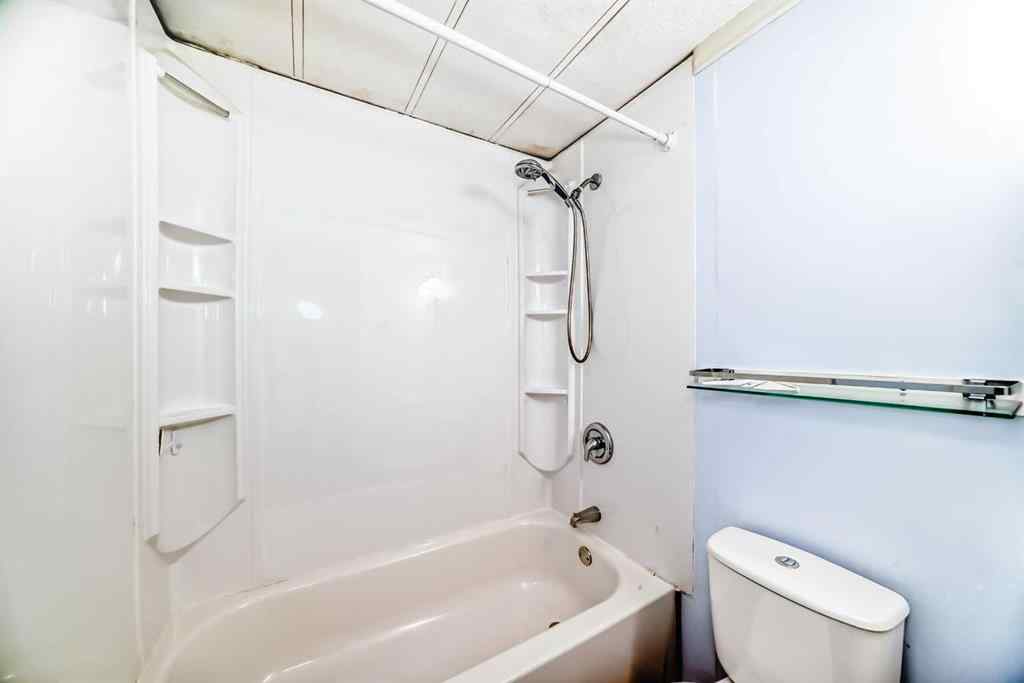 MLS® A2256912 - 100 Spring Haven Close SE in Big Springs Airdrie, Residential