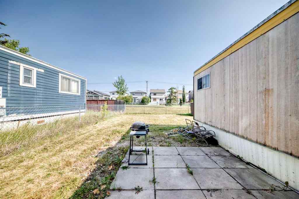 MLS® A2256912 - 100 Spring Haven Close SE in Big Springs Airdrie, Residential