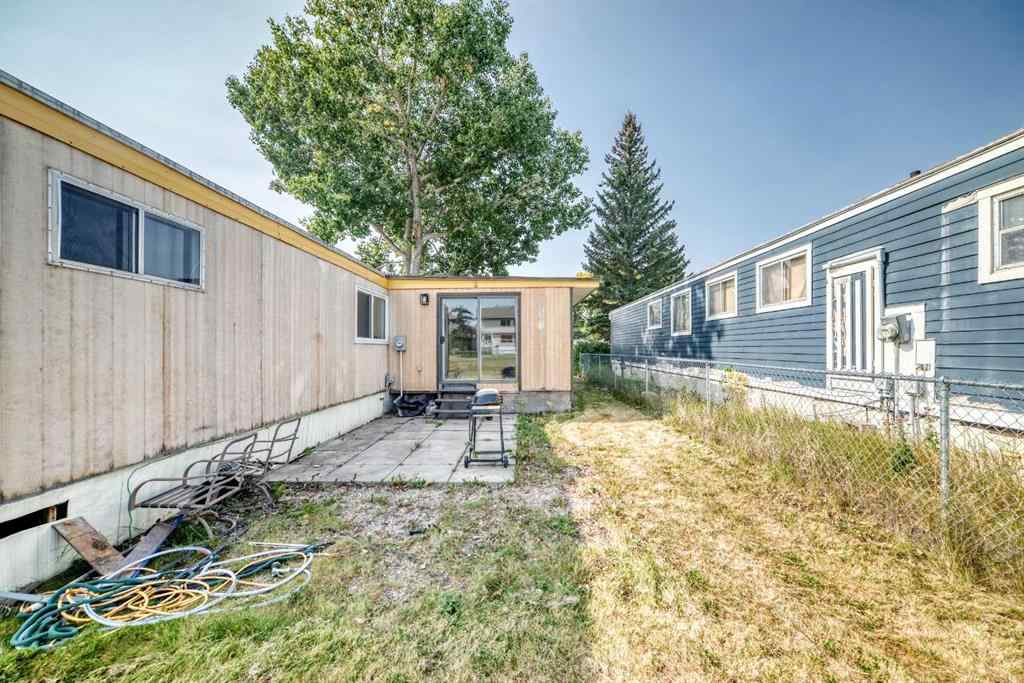 MLS® A2256912 - 100 Spring Haven Close SE in Big Springs Airdrie, Residential