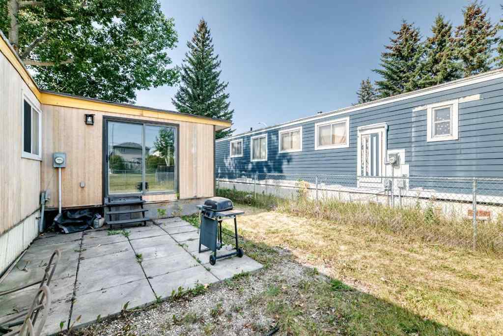 MLS® A2256912 - 100 Spring Haven Close SE in Big Springs Airdrie, Residential
