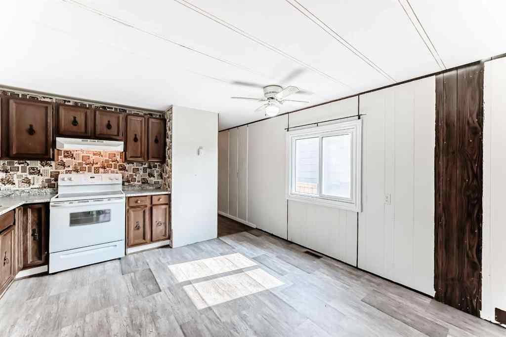 MLS® A2256912 - 100 Spring Haven Close SE in Big Springs Airdrie, Residential