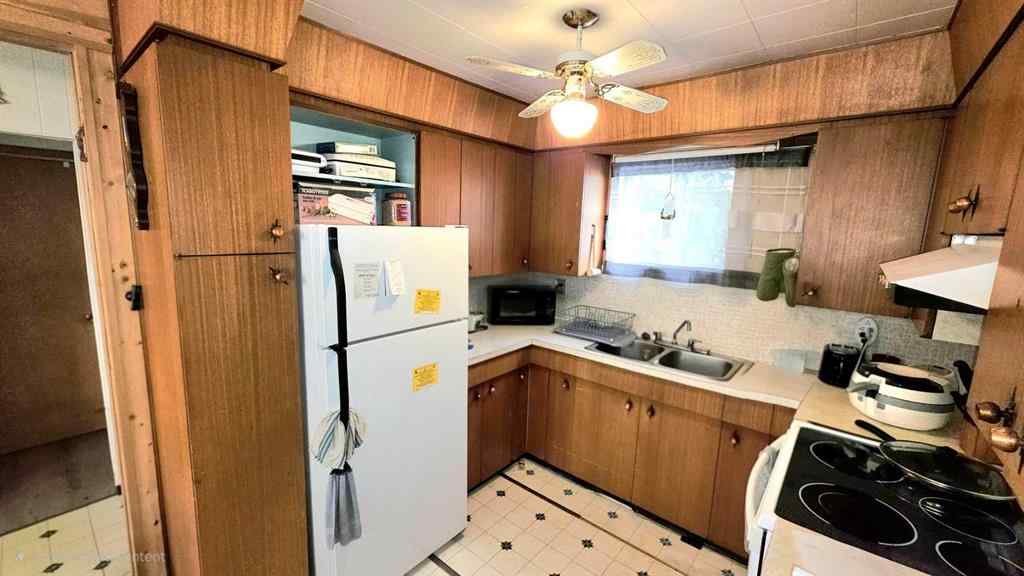 MLS® A2256913 - 81404 rr223   in Northern Sunrise County Rural Northern Sunrise County, Residential