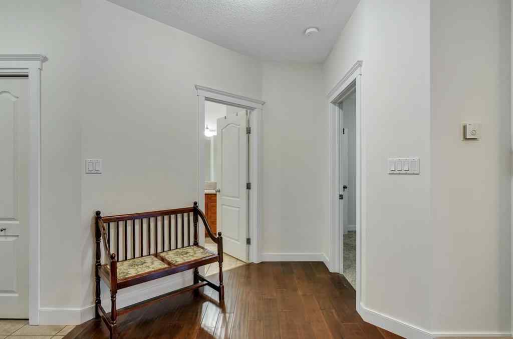 MLS® A2256919 - Unit #202 10 Discovery Ridge Close SW in Discovery Ridge Calgary, Residential