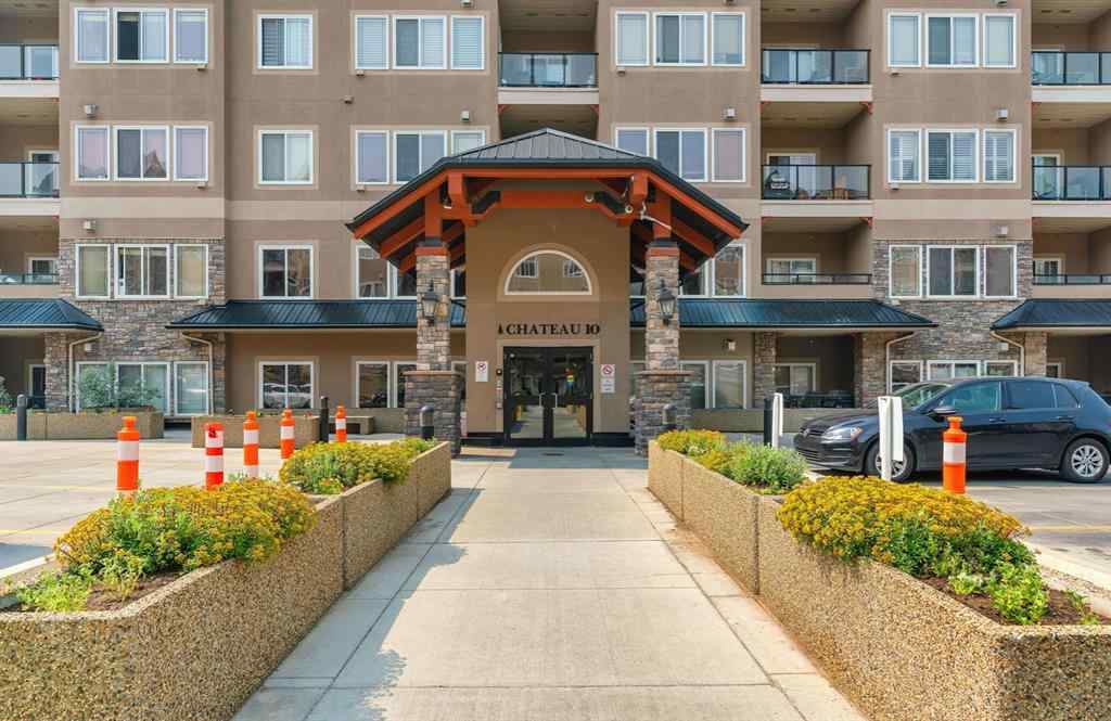 MLS® A2256919 - Unit #202 10 Discovery Ridge Close SW in Discovery Ridge Calgary, Residential