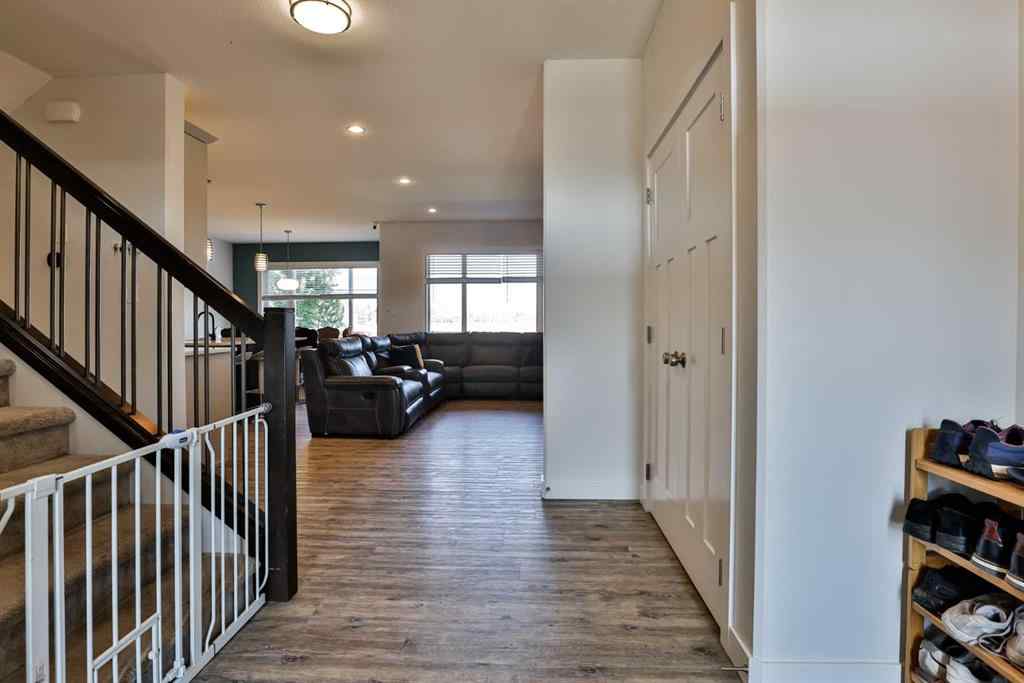 MLS® A2256920 - 4325 40 Avenue S in Southgate Lethbridge, Residential