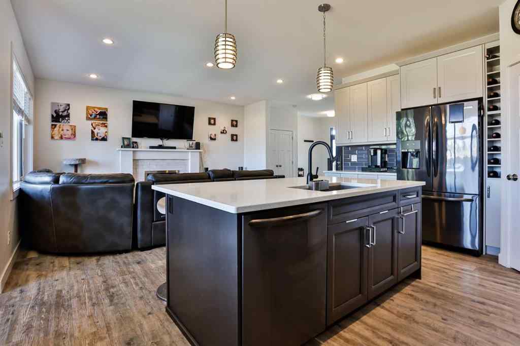 MLS® A2256920 - 4325 40 Avenue S in Southgate Lethbridge, Residential