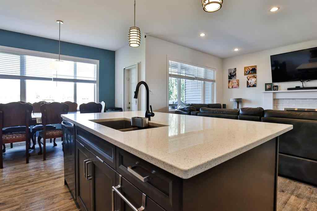 MLS® A2256920 - 4325 40 Avenue S in Southgate Lethbridge, Residential