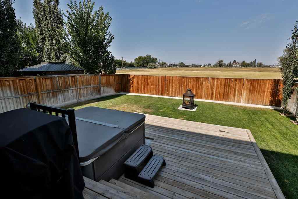 MLS® A2256920 - 4325 40 Avenue S in Southgate Lethbridge, Residential