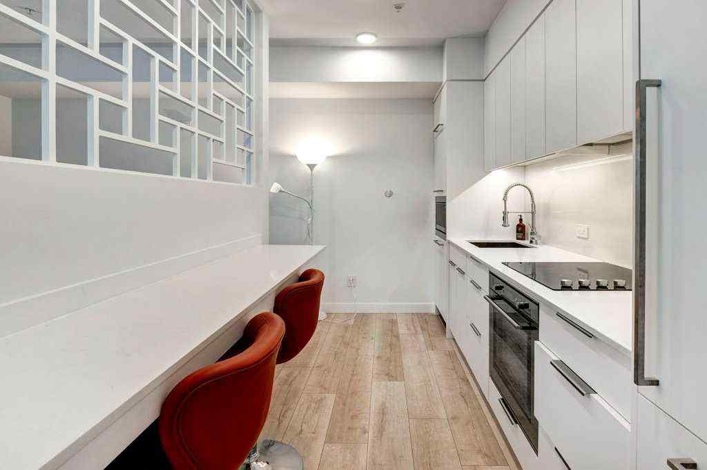 MLS® A2256926 - Unit #206 3130 Thirsk Street NW in University District Calgary, Residential