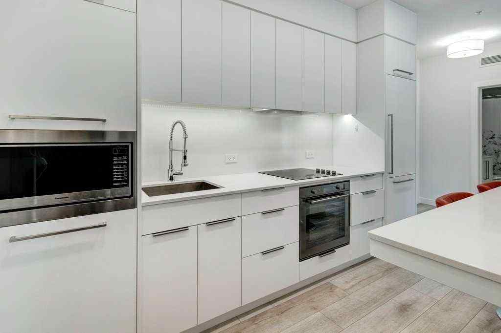 MLS® A2256926 - Unit #206 3130 Thirsk Street NW in University District Calgary, Residential