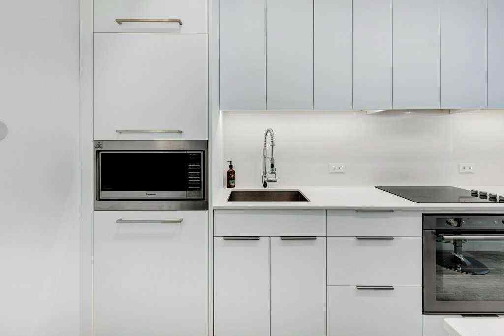 MLS® A2256926 - Unit #206 3130 Thirsk Street NW in University District Calgary, Residential