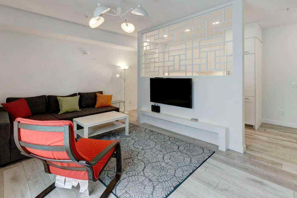 MLS® A2256926 - Unit #206 3130 Thirsk Street NW in University District Calgary, Residential