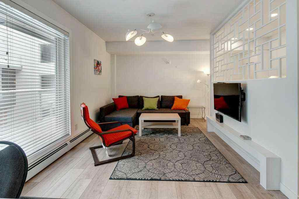 MLS® A2256926 - Unit #206 3130 Thirsk Street NW in University District Calgary, Residential