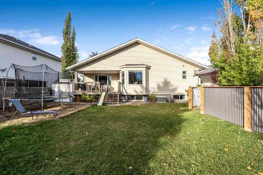 MLS&reg; # A2256927 - 1607 Sunshine Close SE in Sunshine Meadow High River, Residential Open Houses