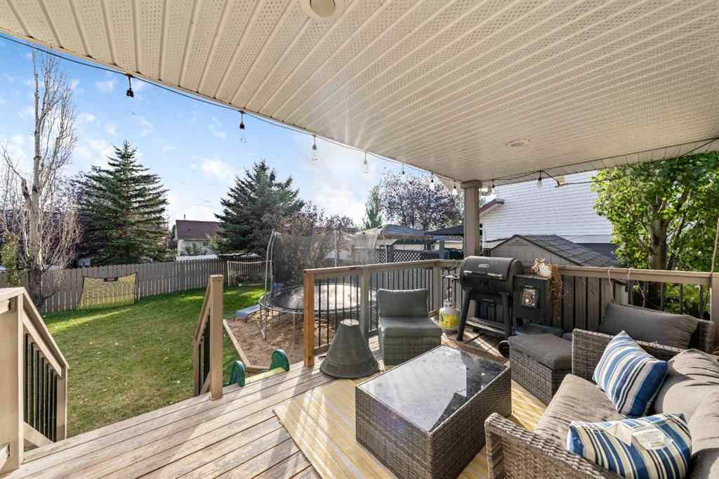 MLS® A2256927 - 1607 Sunshine Close SE in Sunshine Meadow High River, Residential
