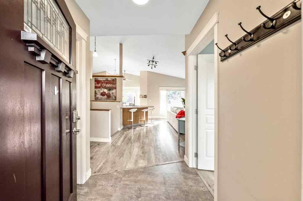 MLS® A2256927 - 1607 Sunshine Close SE in Sunshine Meadow High River, Residential